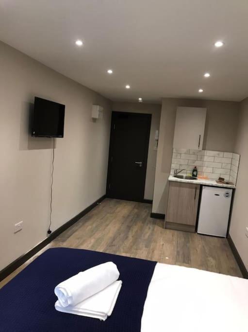 Bedfont House Διαμέρισμα Χίλινγκτον Εξωτερικό φωτογραφία